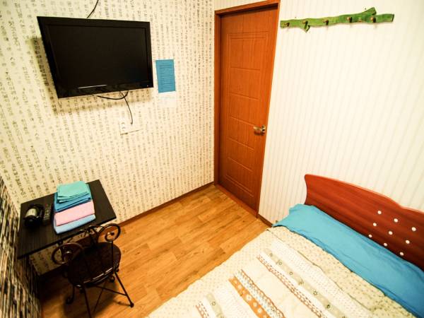 Kimchee Myeongdong Guesthouse 