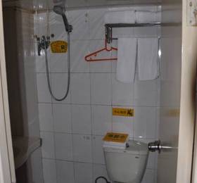 Hejia Inn Beijing Baiyuntian  в Пекине