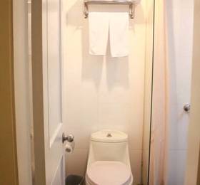 Туры в People's Square Youth Hostel  в Китае