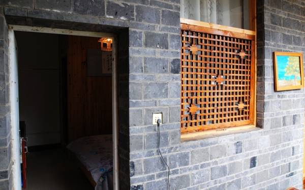 Lijiang Lun Hui Lotus Hostel 