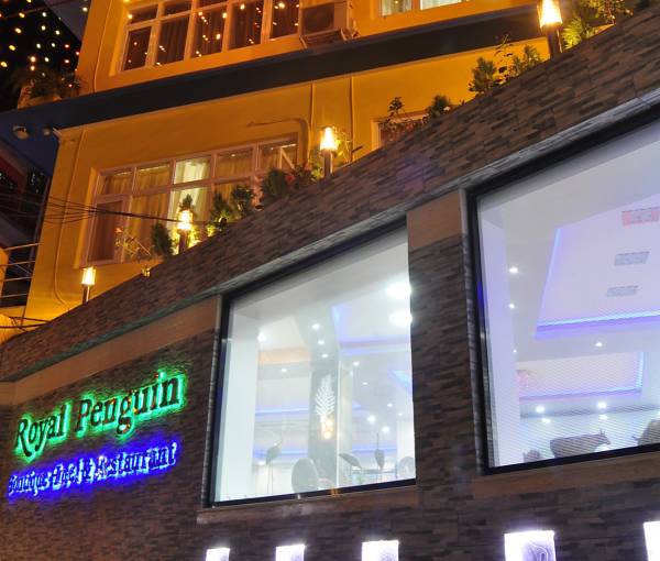 Royal Penguin Boutique Hotel  4*