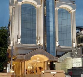 The Elanza Hotel, Bangalore  в Бангалоре