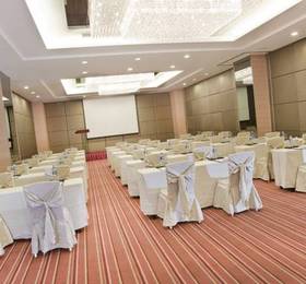 Dorsett Regency Hotel Wuhan  в Ухане