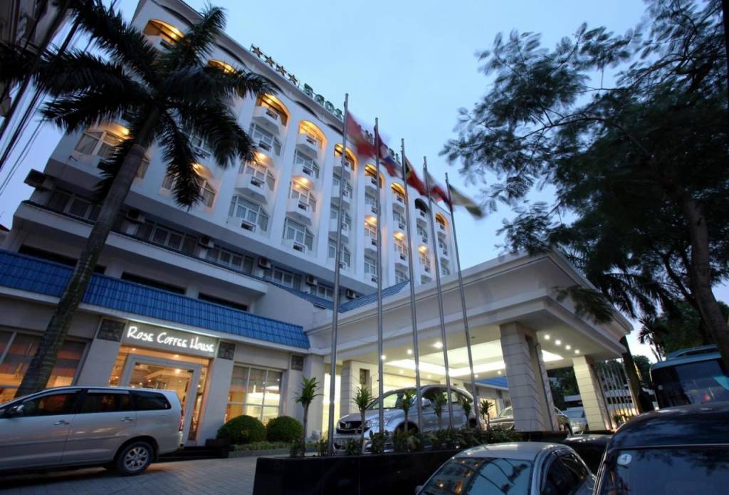 Bao Son International Hotel 4*