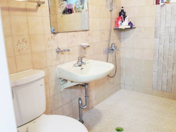 Sinchon Alpha Guest House 1  Южная Корея, Сеул