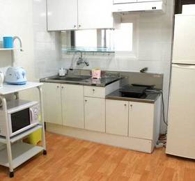 Sinchon Alpha Guest House 4  в Сеуле