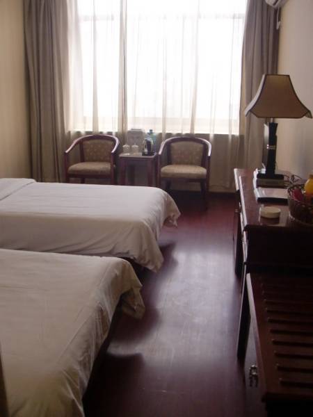 Nanfang Hotel(Xi Mutou Shi)  3*