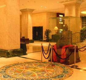 Chengdu Tianren Grand Hotel  в Чэнду