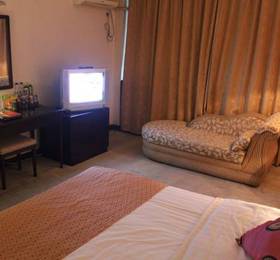 Luoyang Zhuogengyuan Hotel  в Лояне
