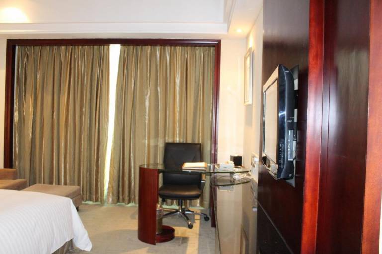Daysun International Hotel 