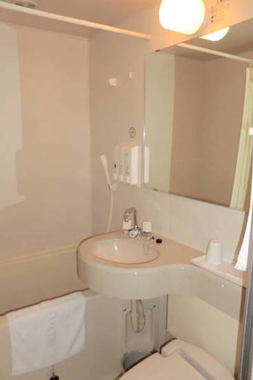 Toyoko Inn Hokkaido Hakodate Ekimae Daimon (Formerly:Toyoko Inn Hokkaido Hakodate Daimon) 2* Япония, Хакодате