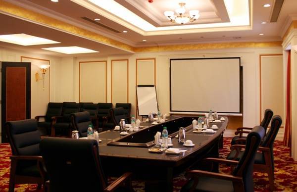 Trilec International Hotel  5* Китай, Наньчан