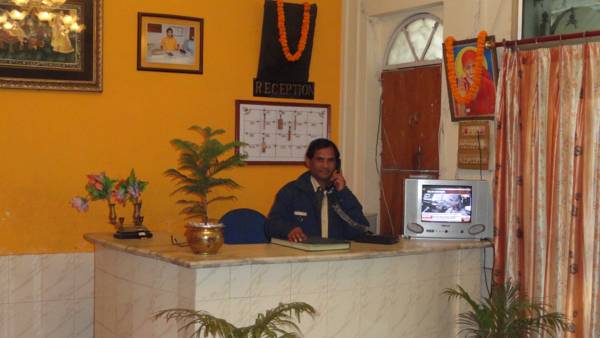 Shri Sai Kripa Guest House 