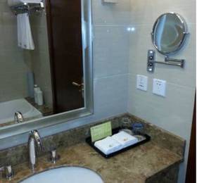 Qianhe International Hotel  в Цзючжайгоу