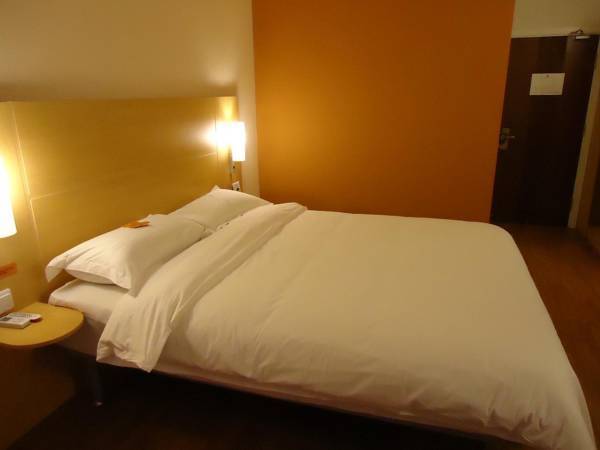 Ibis Shanghai JinshaJiang 4* Китай, Шанхай
