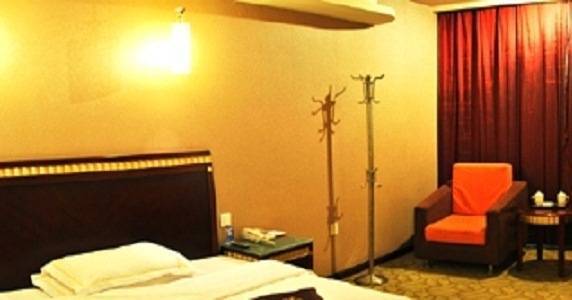 Jiaxinyi Hotel - Shiqiaopu Китай, Чунцин