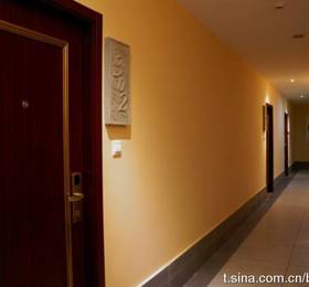 Roof City Riverview Hotel  в Чунцине