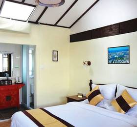 Australia House - Lijiang  в Лицзяне