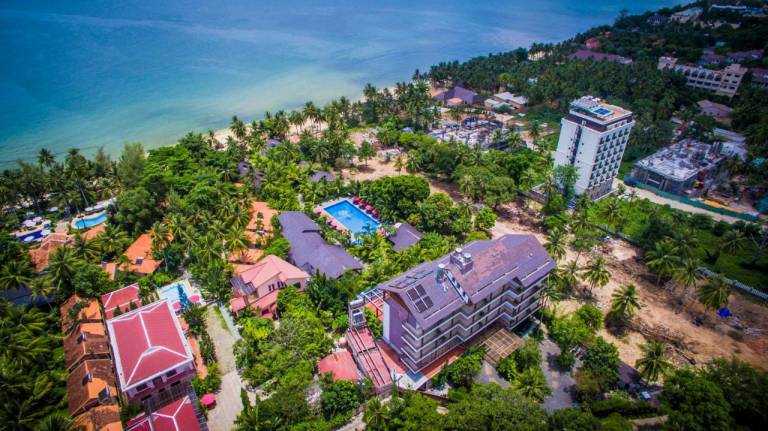 Tropicana Resort