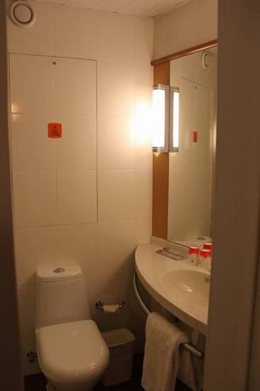 IBIS Railway Station Hotel 3* Китай, Сямынь