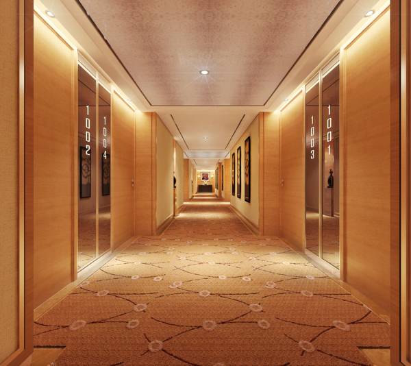 House International Hotel  5*