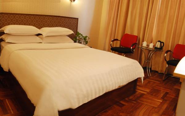 Guangzhou Qiongzhou Hotel  2*