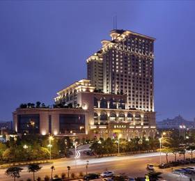 Sovereign Hotel Zhanjiang  в Чжаньцзяне