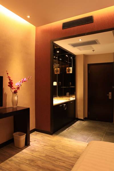 Guangzhou East Asia Hotel 