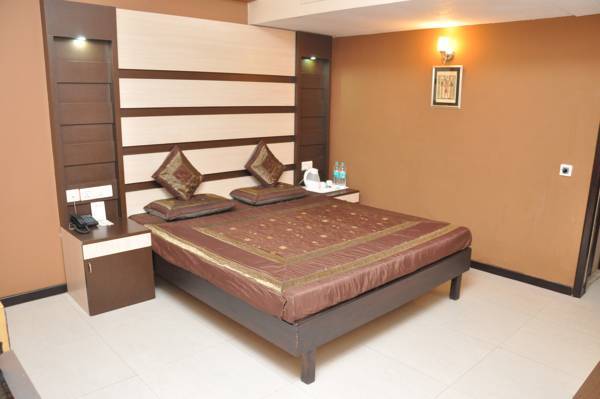 Hotel Maya International  3* Индия, Джайпур