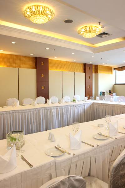 Swiss-Belhotel Changchun  4*