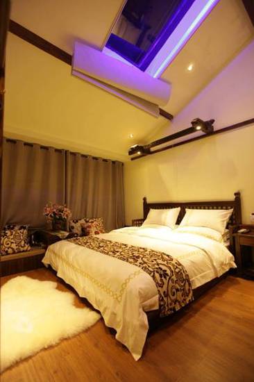 Lijiang Beauty Cloud Inn  3* Китай, Лицзян