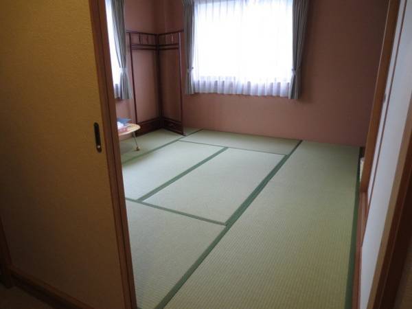 Hotel Taka Kusatsu Onsen  2* Япония, Кусатсу