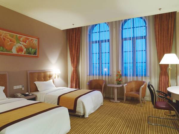 Shanghai Newchalon Hotel 