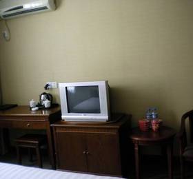 Shanghai Changying Hotel  в Шанхае