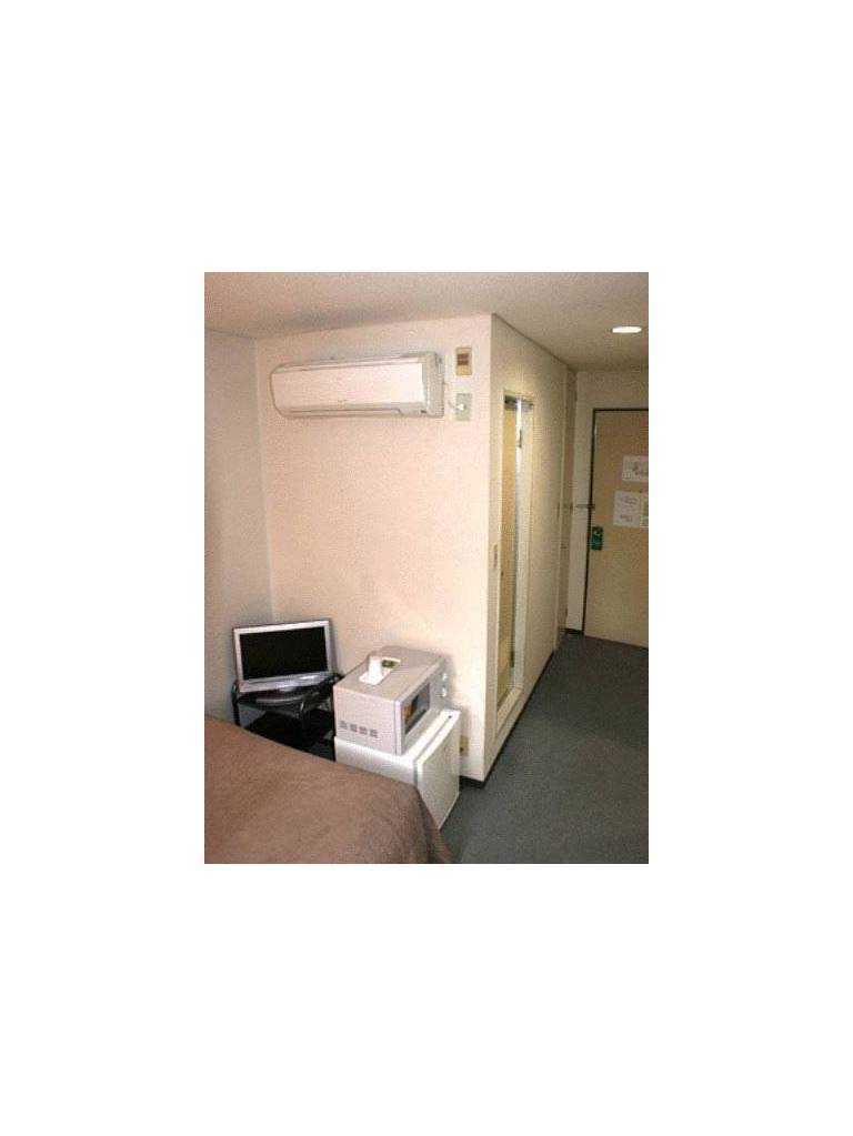 Hotel Livemax Shin Osaka 