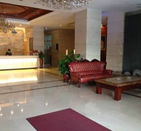 Vienna Hotel (Sanyuanli)  в Гуанчжоу