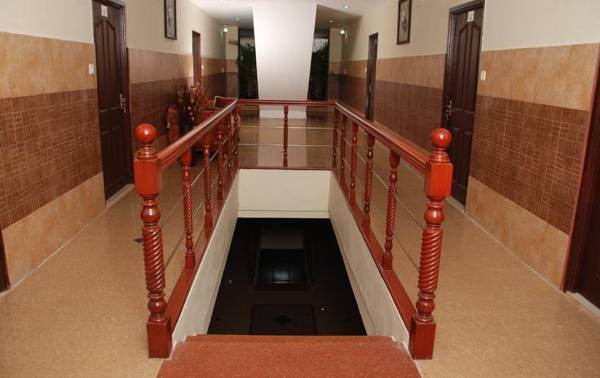 Red Sun Hotel Apartments  3* Индия, Ченнаи