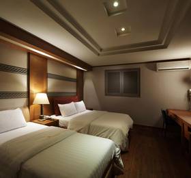 Hotel Noblesse, Yeoksam  в Сеуле