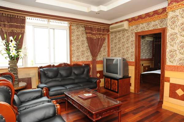 Shanghai Lianbang Hotel 2*