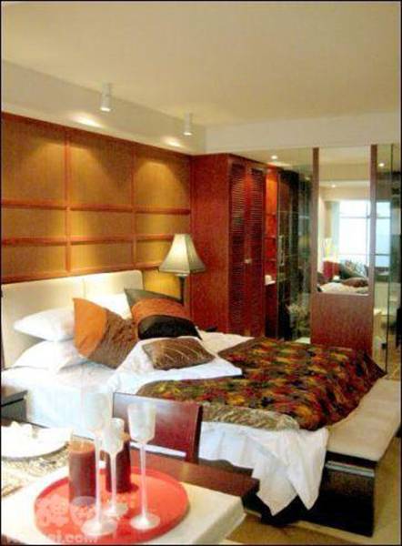 Huacheng Holiday Hotel  4*