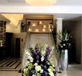 The Land Leopard Hotel  в Шанхае