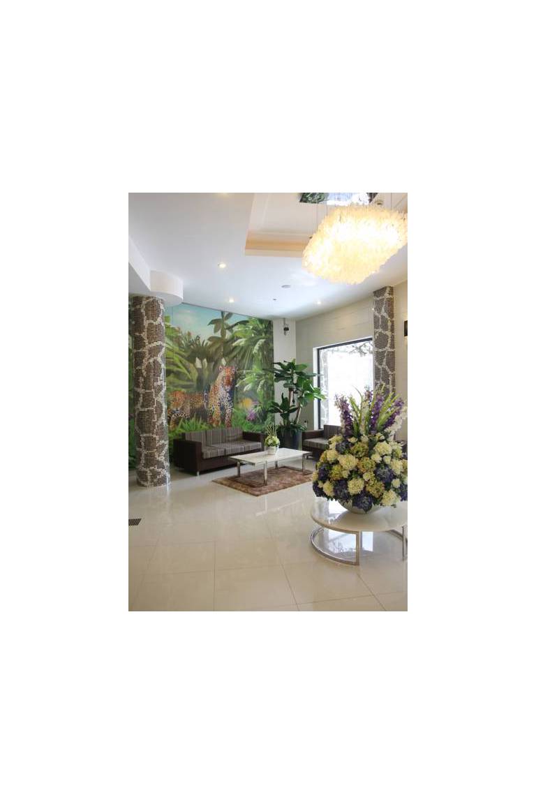 The Land Leopard Hotel 