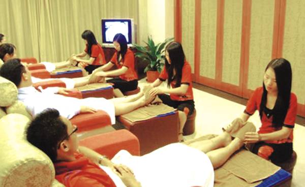 Guangzhou Yifeng Hotel 