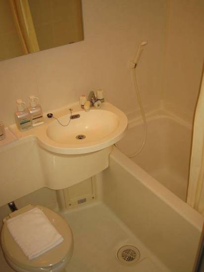 Rinkai Hotel Ishizuten  3* Япония, Сакаи