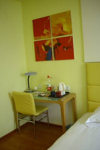 Grace Inn (Qianfoshan) 