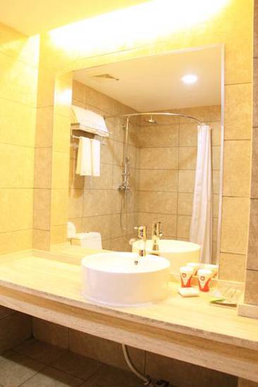 Zhou Wang Cheng Hotel  3* Китай, Лоян