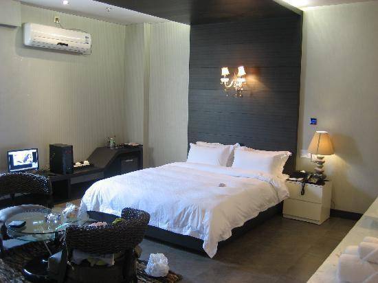 Heng Bo Hotel Qingdao  4* Китай, Циндао