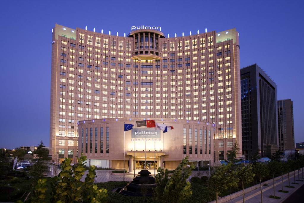 Pullman Beijing South 5*