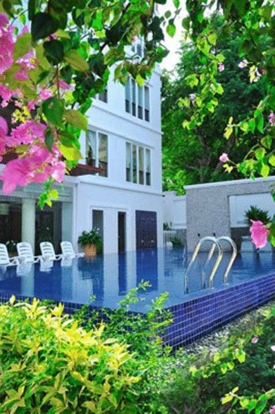 Valley Mountain Hotel  3*