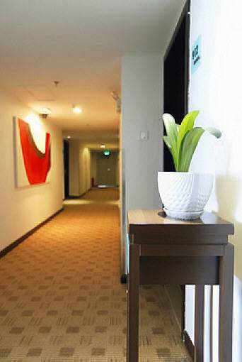 Jinghu Boutique Hotel  3*